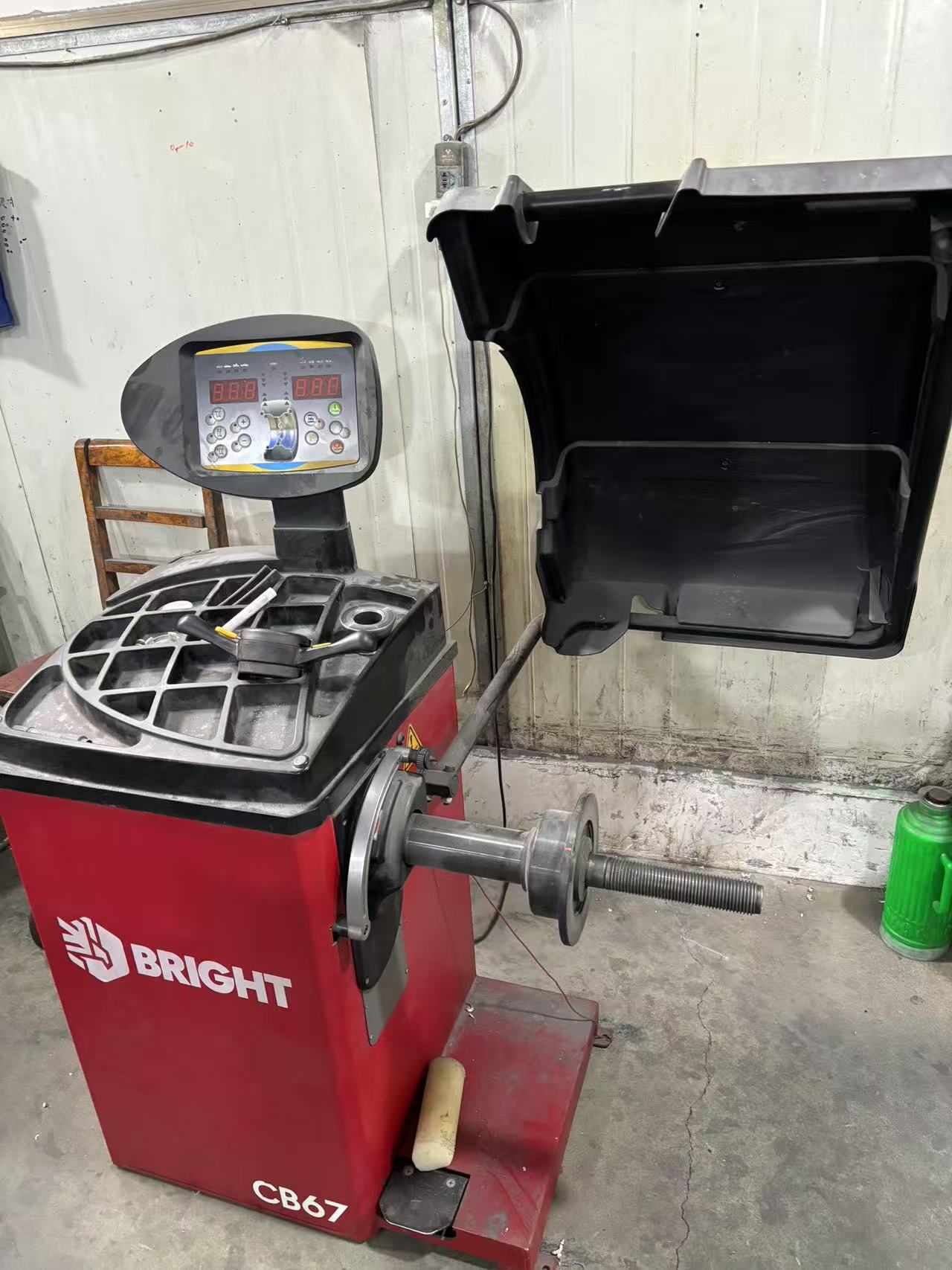 alt with wheel testing equipment