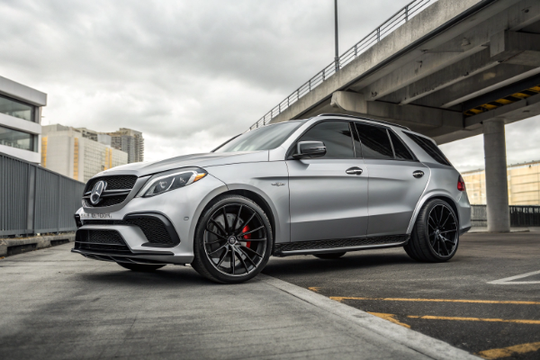 AMG GLE with custom wheels