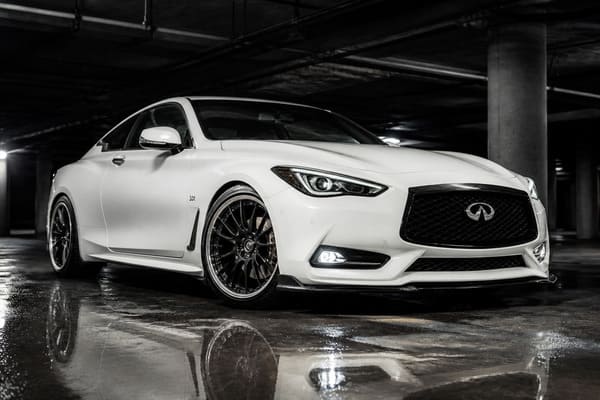 Black forged wheels on white Infiniti Q60