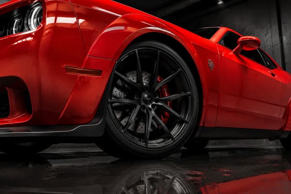 Best spoke style for red Dodge Challenger Hellcat Split 10-spoke forged wheel on red Dodge Challenger Hellcat