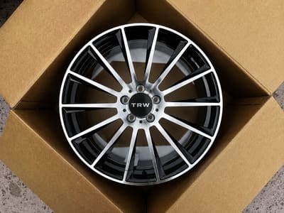 TRW104