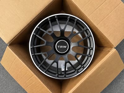 TRW105