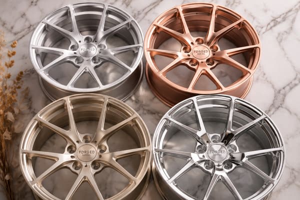 Wheel finish options for white Bugatti Chiron Forged wheel finish options for white Bugatti Chiron