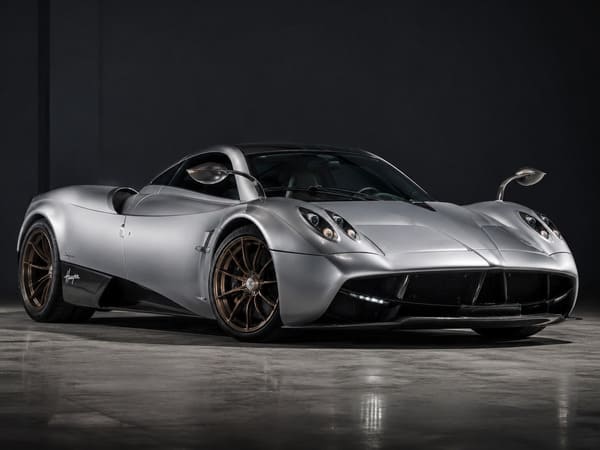 Bronze and Gold Wheel Finishes on Silver Exotic Cars\ Dark bronze forged wheels on silver Pagani Huayra